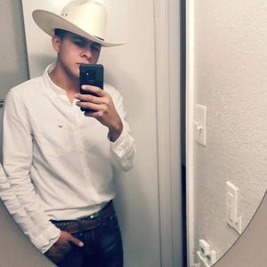 Meet your Posher, Erick